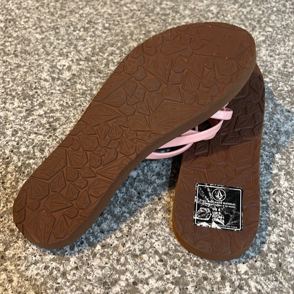 Volcom Legacy Women's Pink Sandals - Picture 3 of 3